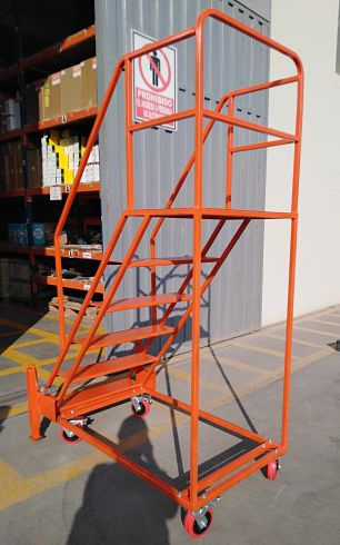 Diseño, fabricación y certificación de estructuras metalicas y herramientas para la industria minera_opt